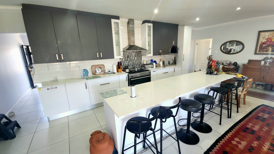 3 Bedroom Property for Sale in Monte Christo Western Cape